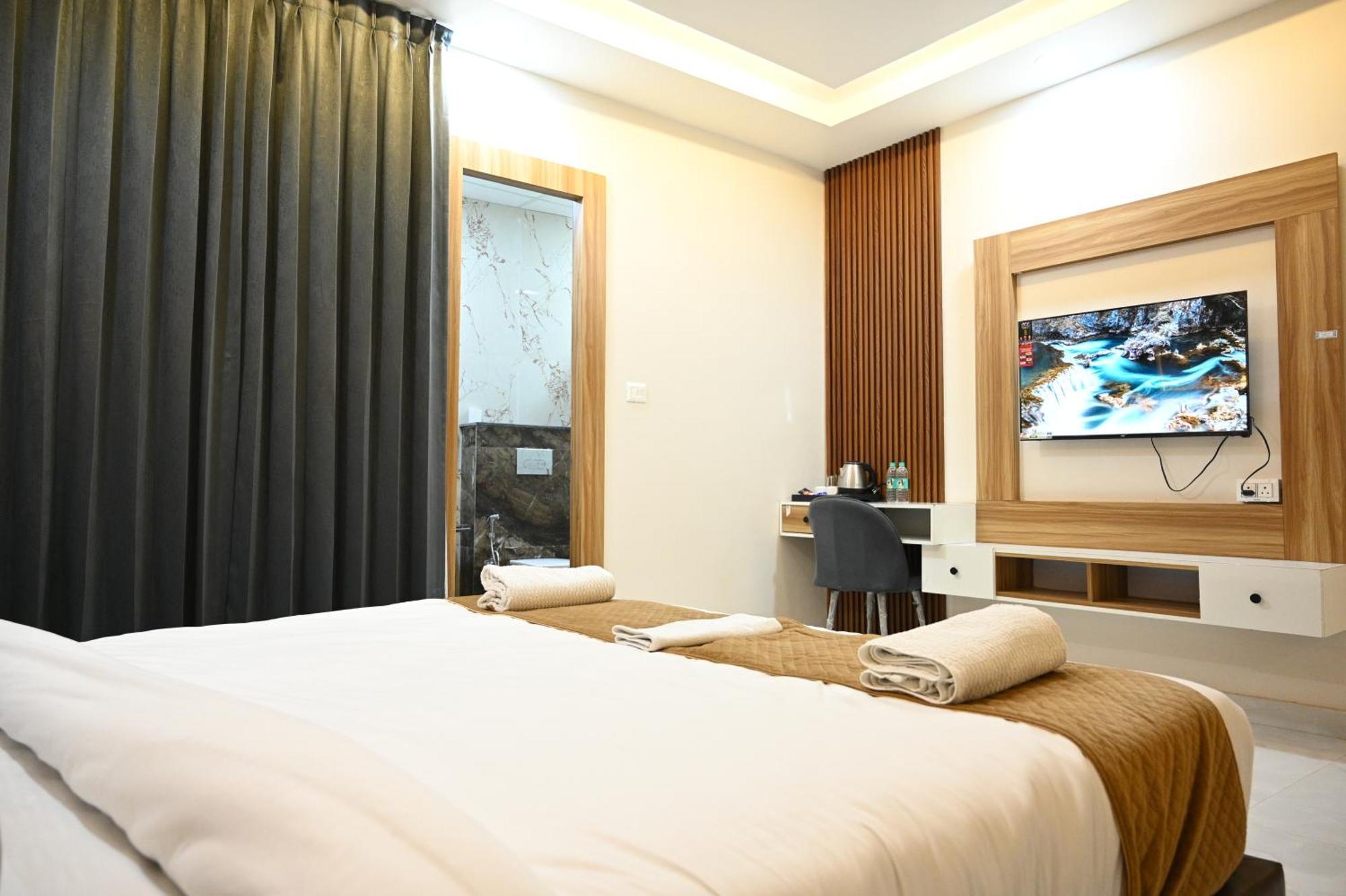 The Janki Hotel Ayodhya Exterior foto