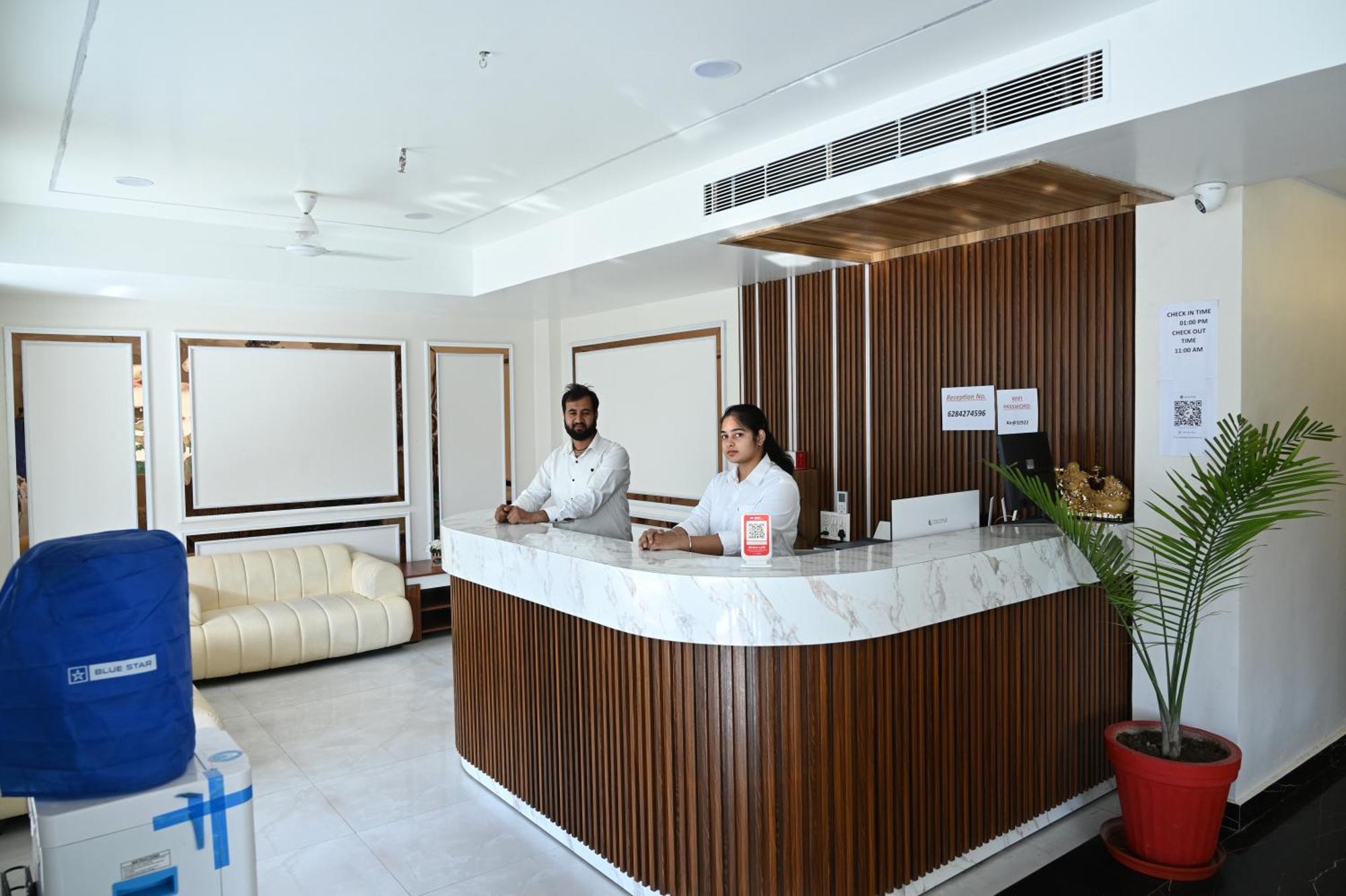 The Janki Hotel Ayodhya Exterior foto